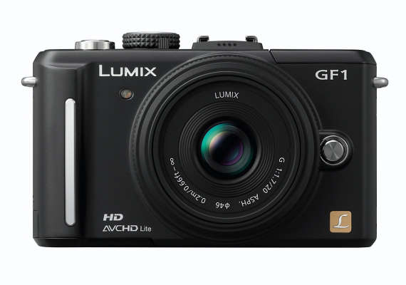 High-End Compact Cameras