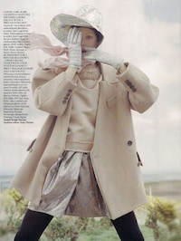 Haute Extraterrestorials Image 5