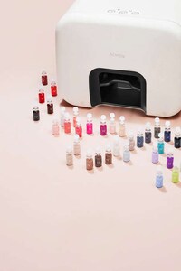 Smart At-Home Nail Salons Image 4