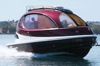 Shell-Like Premium Speed Boats Image 1