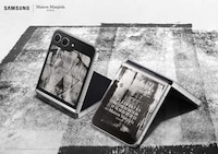 High-Fashion Flip Phones