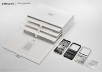 High-Fashion Flip Phones Image 6