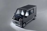 Disaster-Prepared Electric Vans