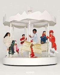 Oversized Designer Kidswear Image 3