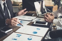 Account-Managing Finance Features Image 1
