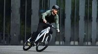 Customizable Urban Commuter Bikes Image 1