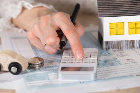 Income-Estimating Finance Tools