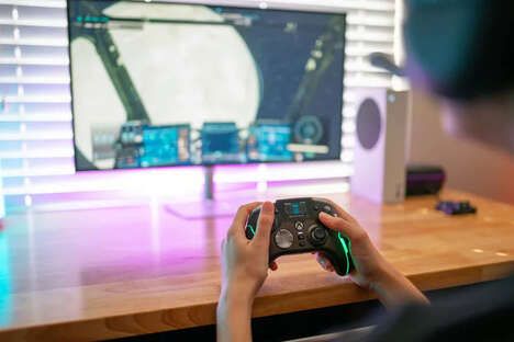Screen-Equipped eSports Controllers