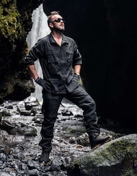 Rugged Graphene Clothing Kits Image 3