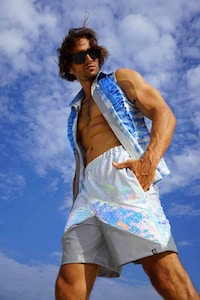 Unique Long-Lasting Costumes Image 6