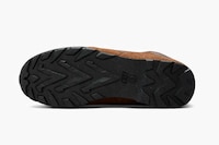 90s-Style Hiking Sneakers Image 3