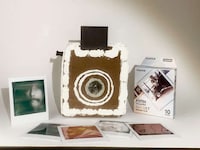 Functional Gingerbread Cameras Image 1