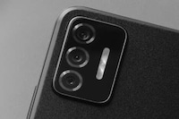 Monochromatic Anti-Tracking Smartphones Image 3