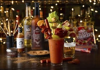 Pizza-Themed Cocktail Kits Image 2