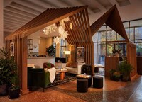 Festive Hotel Decor Campaigns Image 1