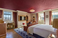 Eccentric Soho Hotels Image 4