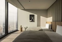 Central Tokyo Penthouses Image 3