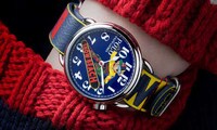 Hip 90s Ski Watches Image 4