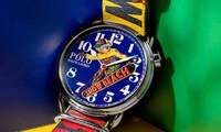 Hip 90s Ski Watches Image 5