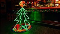 Tobacco-Scented Holiday Trees Image 2