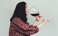 Extra-Large Wine Glasses