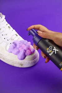 Functional Shoe-Cleaning Foams Image 3