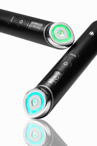 Handheld K-Beauty Devices Image 2