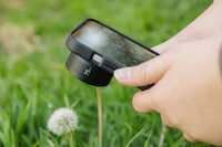 Pro-Grade Macro Smartphone Lenses Image 1
