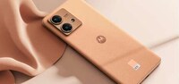 Peach-Hued Smartphones Image 3