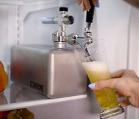 Compact Portable Libation Kegs Image 4
