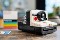 Vintage Building Block Cameras Image 3
