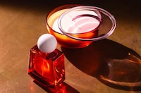 Warm Fragrance-Paired Candles Image 3