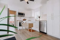 Spacious Miniature Portable Homes Image 3