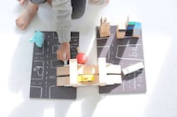 Big Apple Toy Blocks Image 3