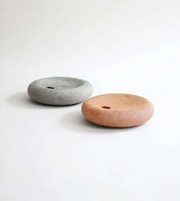 Stunning Ceramic Vases Image 4