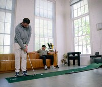 AI-Powered Indoor Golf Systems Image 2