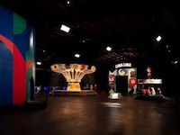 Forgotten Theme-Park Art Exhibitions Image 2