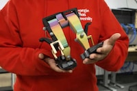 Diminutive Bipedal Robots Image 2