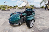 Electric Three-Wheel Roadsters Image 4