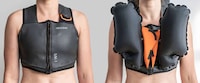 Lifesaving Swimming Vests Image 3