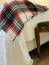 Cozy Muslin Cotton Blankets Image 3