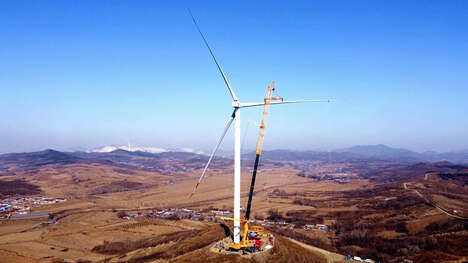 Turbine-Hauling Wheeled Cranes