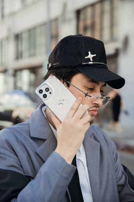 Commuter-Oriented Tech Accessories