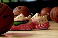 Peachy Basketball Sneakers Image 3