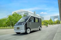 Puzzle-Inspired Electric Minivans Image 1