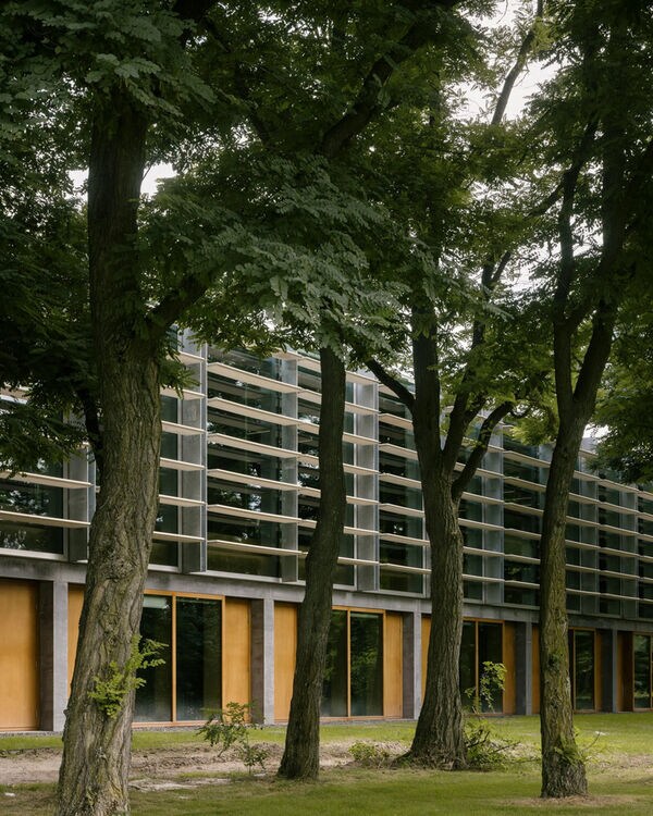 Repurposed Imperfection-Embraced Buildings