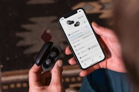 Professional Extended Use Earbuds Image 5