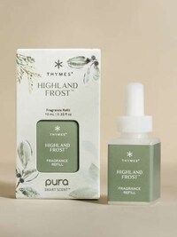 Modern Winter-Inspired Fragrances Image 3