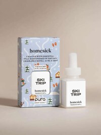 Modern Winter-Inspired Fragrances Image 5