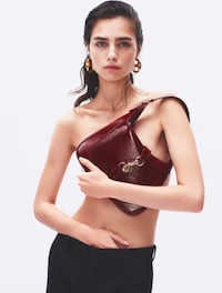 Authentic Fashion House Campaigns Image 1
